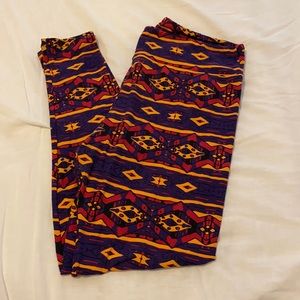 Tall & Curvy Lularoe Leggings